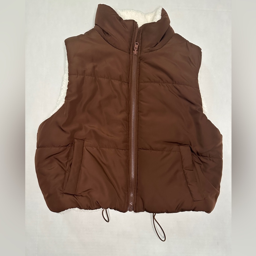 Forever 21 Brown Puffer Vest. Size Small.